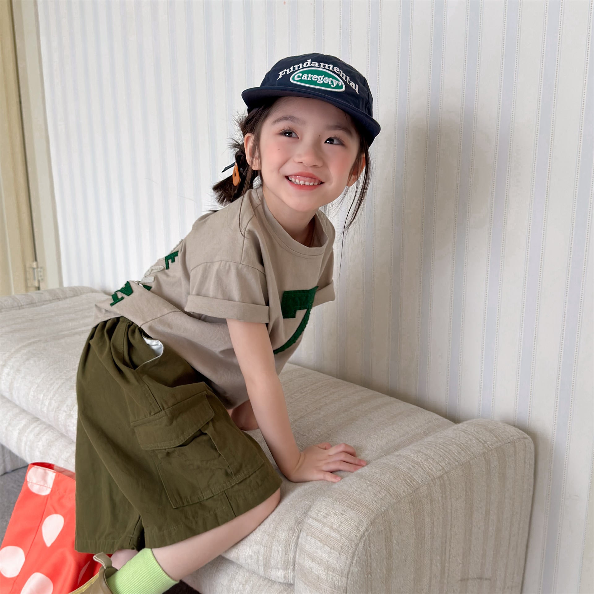 Number Embroidered Cotton Short Sleeve T-shirt ワッペン 半袖Tシャツ【mh0012662】 ADbaby 半袖Tシャツ