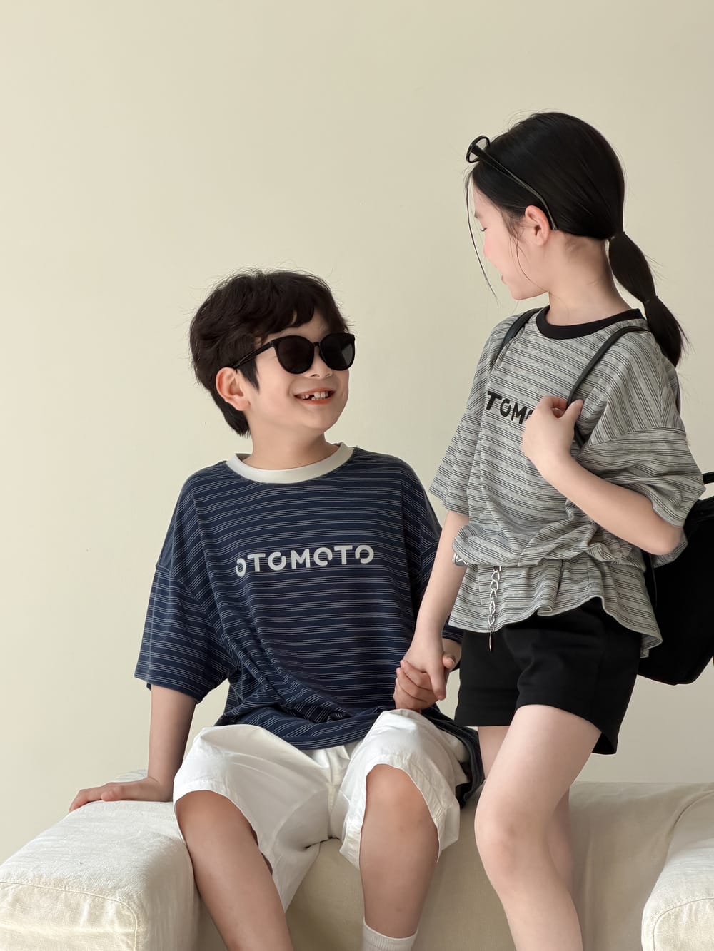 Oversized Striped Lettering Tee ボーダー 半袖Tシャツ【mh0013512】 KUMAI.KIDS 半袖Tシャツ