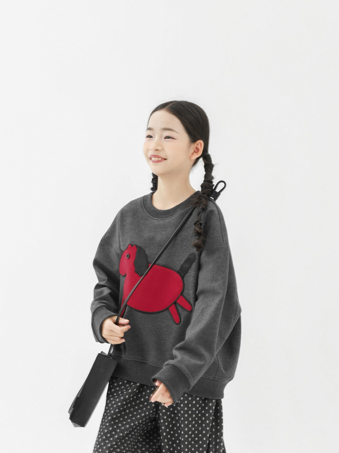 トレーナー・フーディ Pawpaw Liu | Horse Graphic Fleece Sweatshirt ホースプリント裏起毛トレーナー【mh0020067】