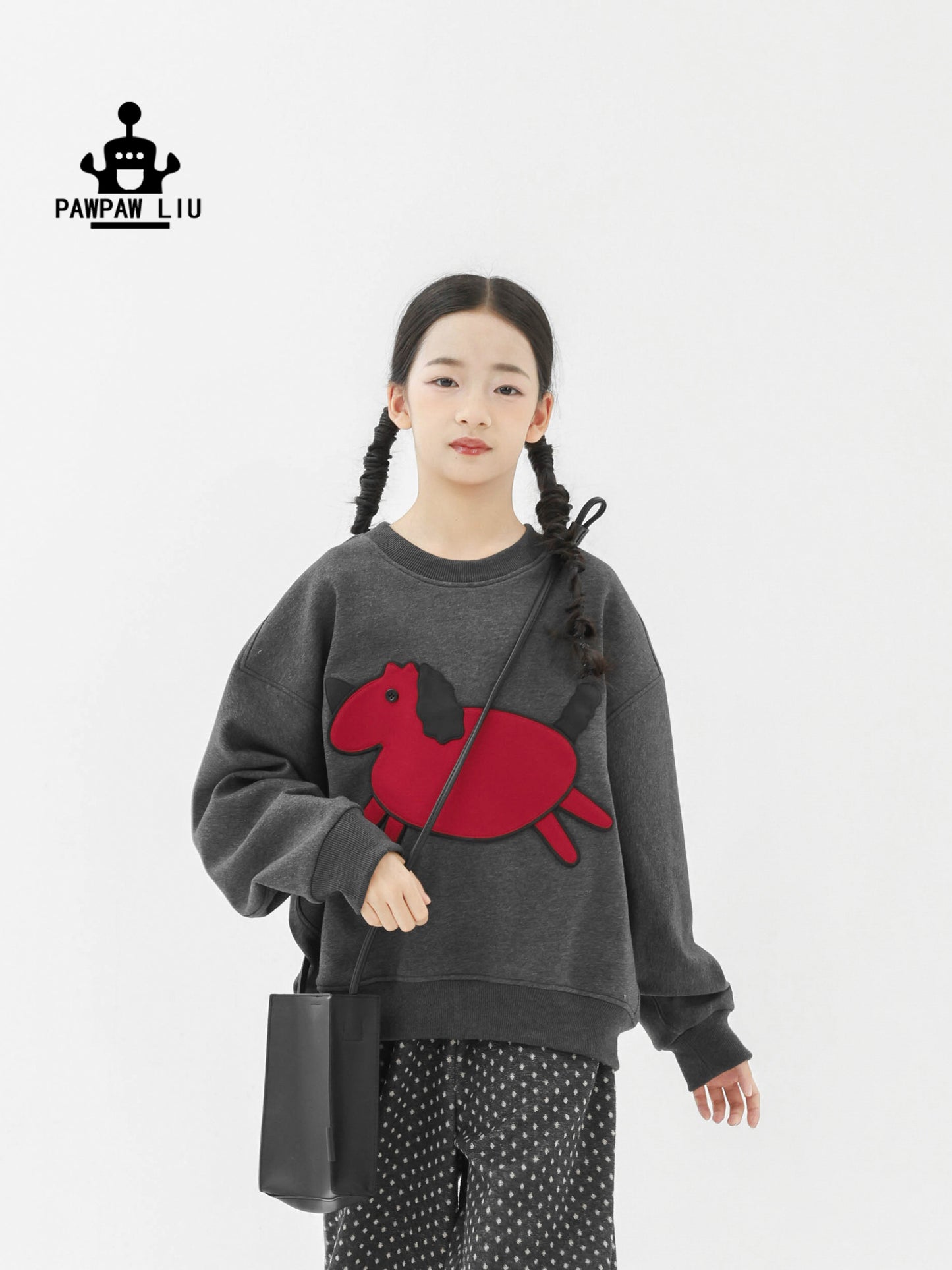 トレーナー・フーディ Pawpaw Liu | Horse Graphic Fleece Sweatshirt ホースプリント裏起毛トレーナー【mh0020067】