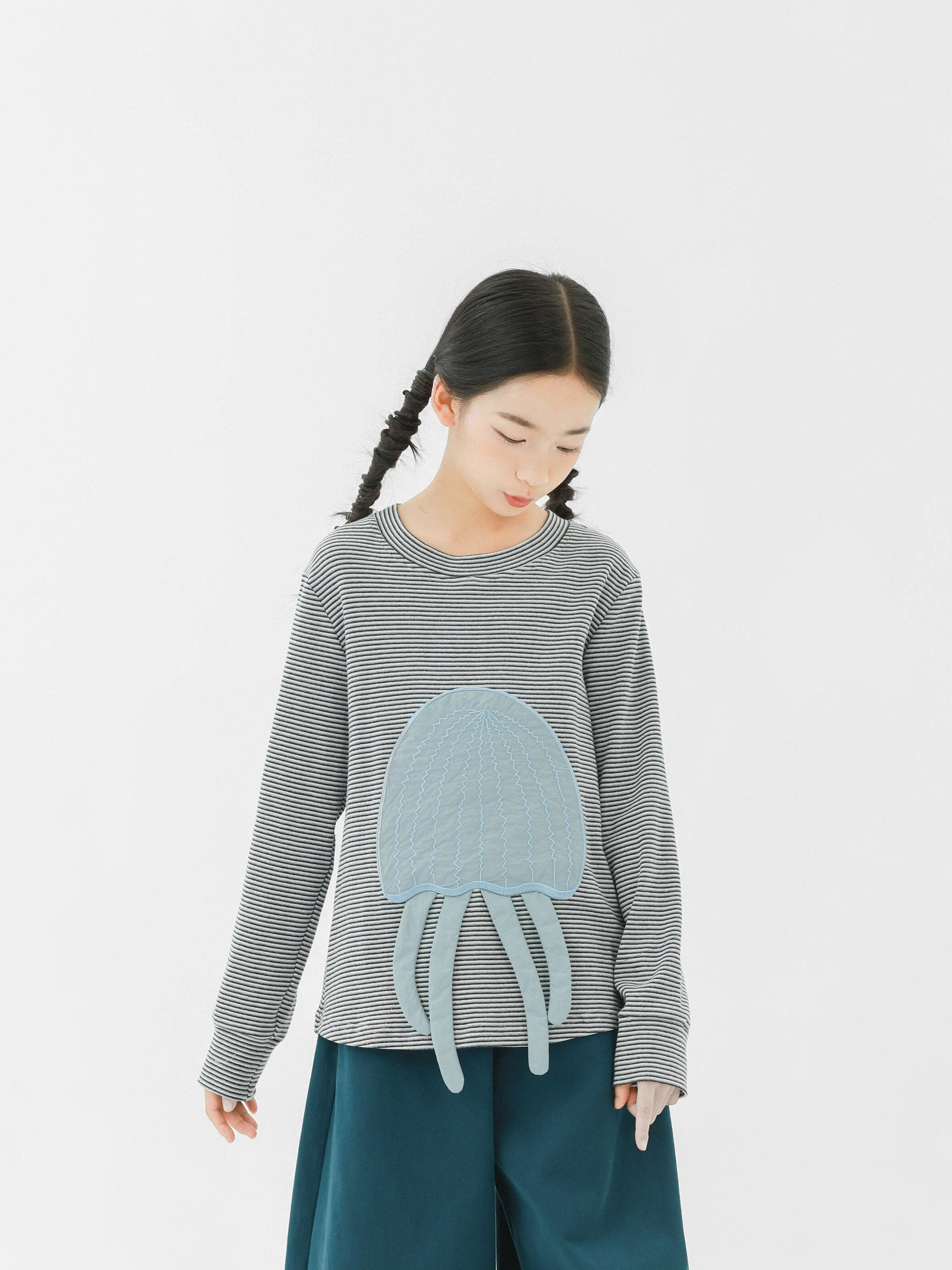 長袖Tシャツ Pawpaw Liu | Gray Jellyfish Striped T-Shirt グレー クラゲ ストライプ Tシャツ【mh0020086】