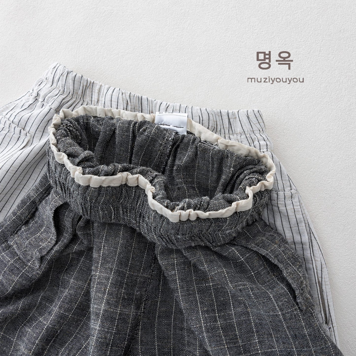 Pinstripe Cotton-Linen Shorts バルーンハーフパンツ【mh0013143】 명옥 muziyouyou ハーフパンツ・ショートパンツ
