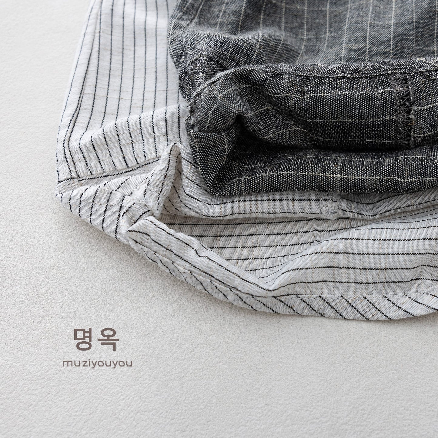 Pinstripe Cotton-Linen Shorts バルーンハーフパンツ【mh0013143】 명옥 muziyouyou ハーフパンツ・ショートパンツ