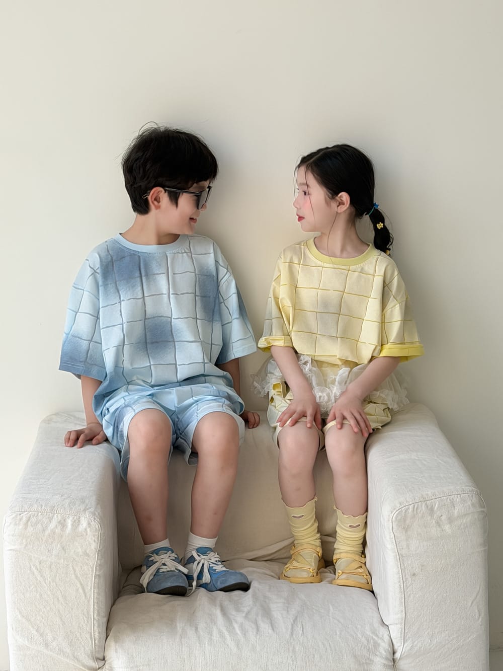 Plaid Textured Shorts Set チェック 半袖Tシャツ ショートパンツ【mh0013128】 KUMAI.KIDS 半袖セットアップ