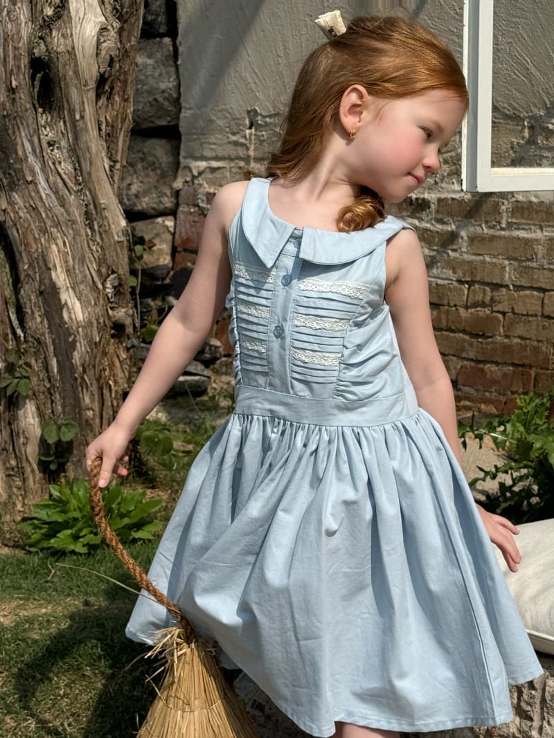 Pleated Lace Pin-tuck Sleeveless Dress レトロ 丸襟 ノースリーブワンピース【mh0012806】 Chengle ノースリーブワンピース
