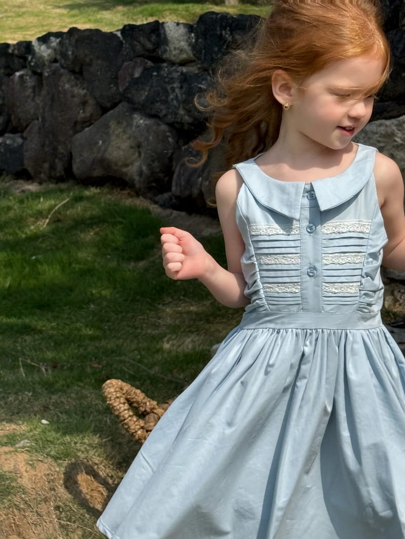 Pleated Lace Pin-tuck Sleeveless Dress レトロ 丸襟 ノースリーブワンピース【mh0012806】 Chengle ノースリーブワンピース