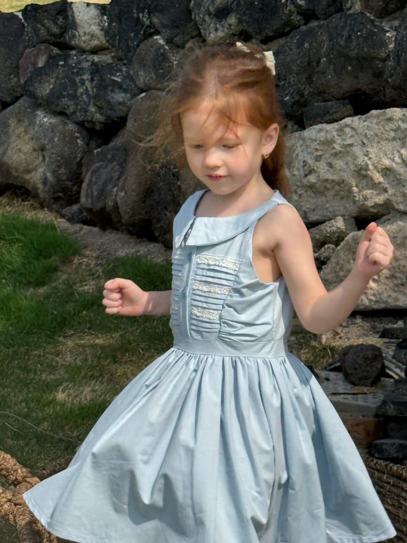 Pleated Lace Pin-tuck Sleeveless Dress レトロ 丸襟 ノースリーブワンピース【mh0012806】 Chengle ノースリーブワンピース