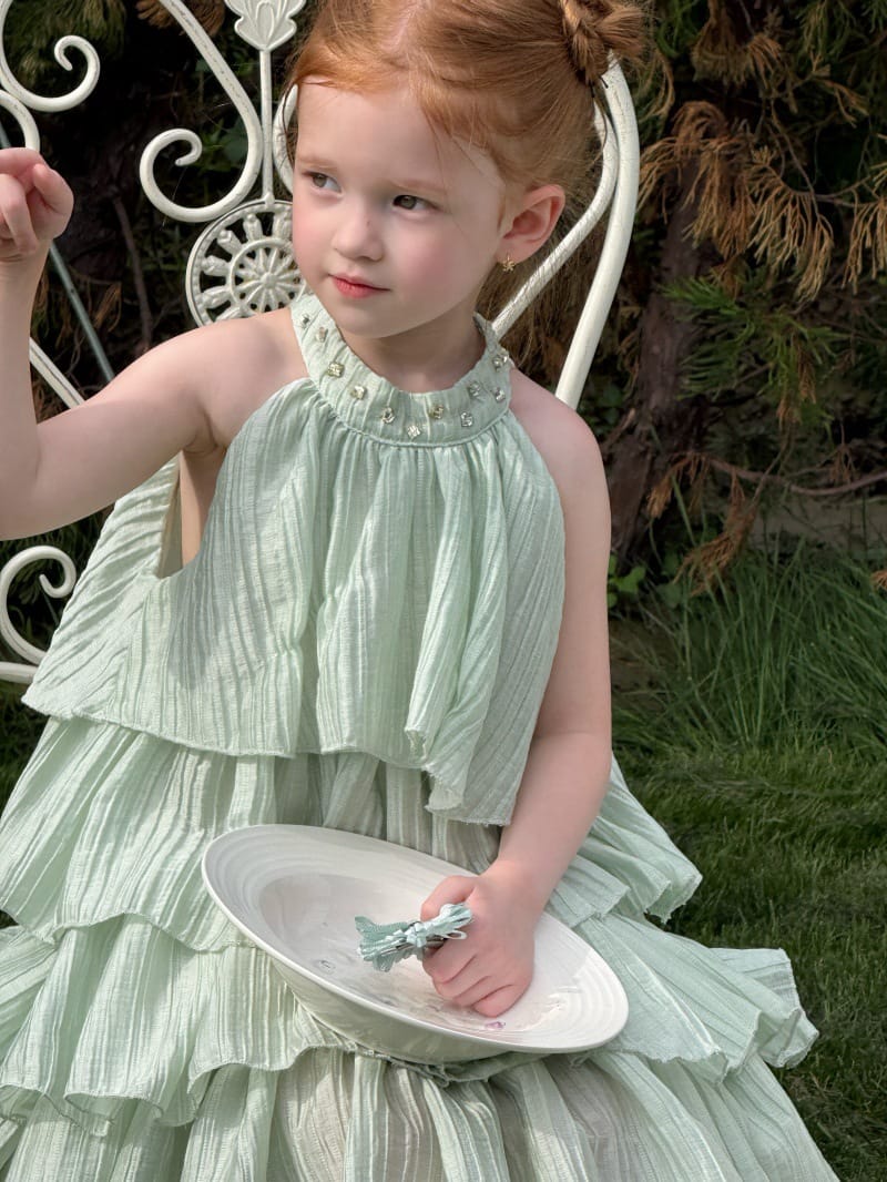Pleated Ruffle Halter Princess Dress ティアード ノースリーブワンピース【mh0013250】 Chengle ノースリーブワンピース