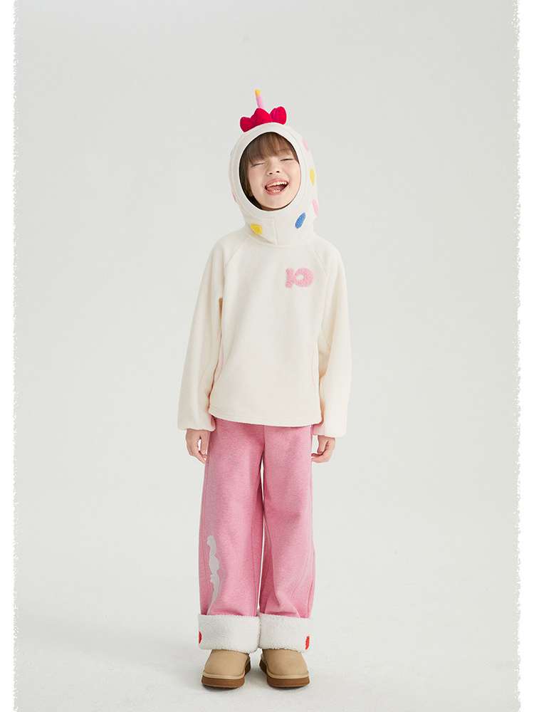 トレーナー・フーディ poco blush | Strawberry Cake Fleece Sweatshirt 立体ドール付き 裏起毛トレーナー【mh0020027】