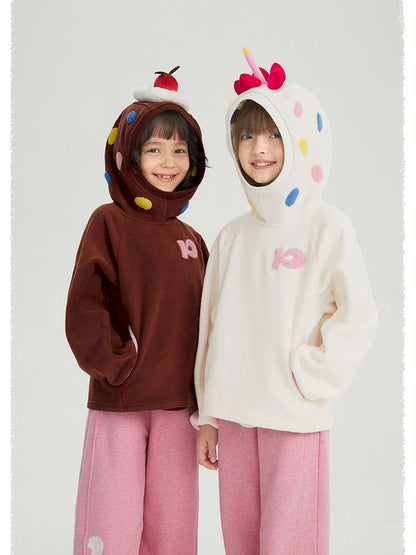 トレーナー・フーディ poco blush | Strawberry Cake Fleece Sweatshirt 立体ドール付き 裏起毛トレーナー【mh0020027】