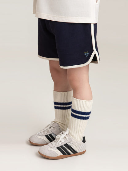 ネイビーのショートパンツ 白いフチ取りデザイン ゴム仕様