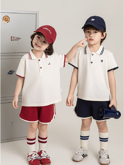 子ども用ポロシャツとショートパンツセット、白トップ×ネイビーショーツ
