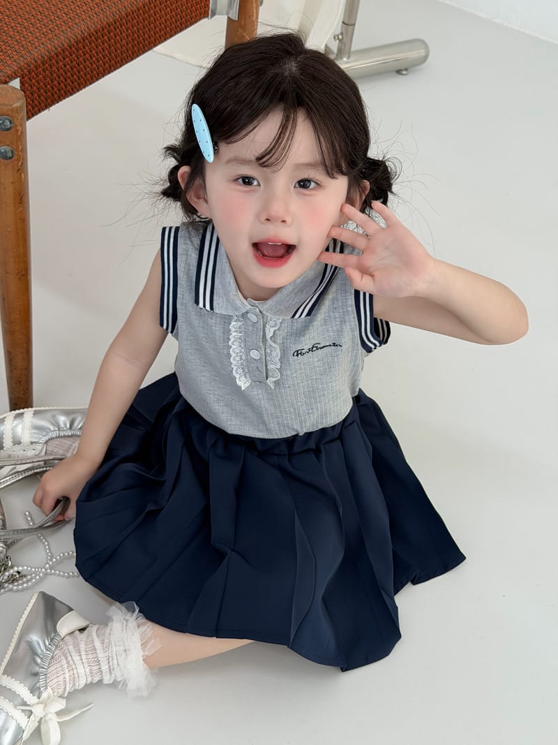 Preppy Sleeveless Polo Skirt Setup 襟付きノースリーブ 裾プリーツスカート【mh0012744】 MaiTianJi ノースリーブセットアップ