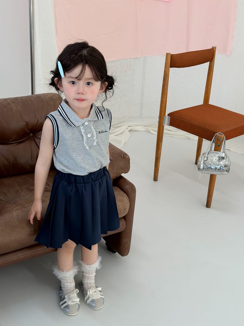 Preppy Sleeveless Polo Skirt Setup 襟付きノースリーブ 裾プリーツスカート【mh0012744】 MaiTianJi ノースリーブセットアップ