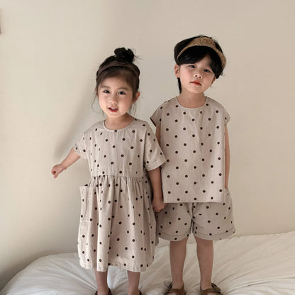ノースリーブセットアップ キッズセットアップ 2点セット/ワンピース ボーイズノースリーブシャツ+ショートパンツ/ガールズ半袖ワンピース 水玉ドットプリント リンクコーデ 兄弟姉妹 お揃いコーデ【mh0004732】