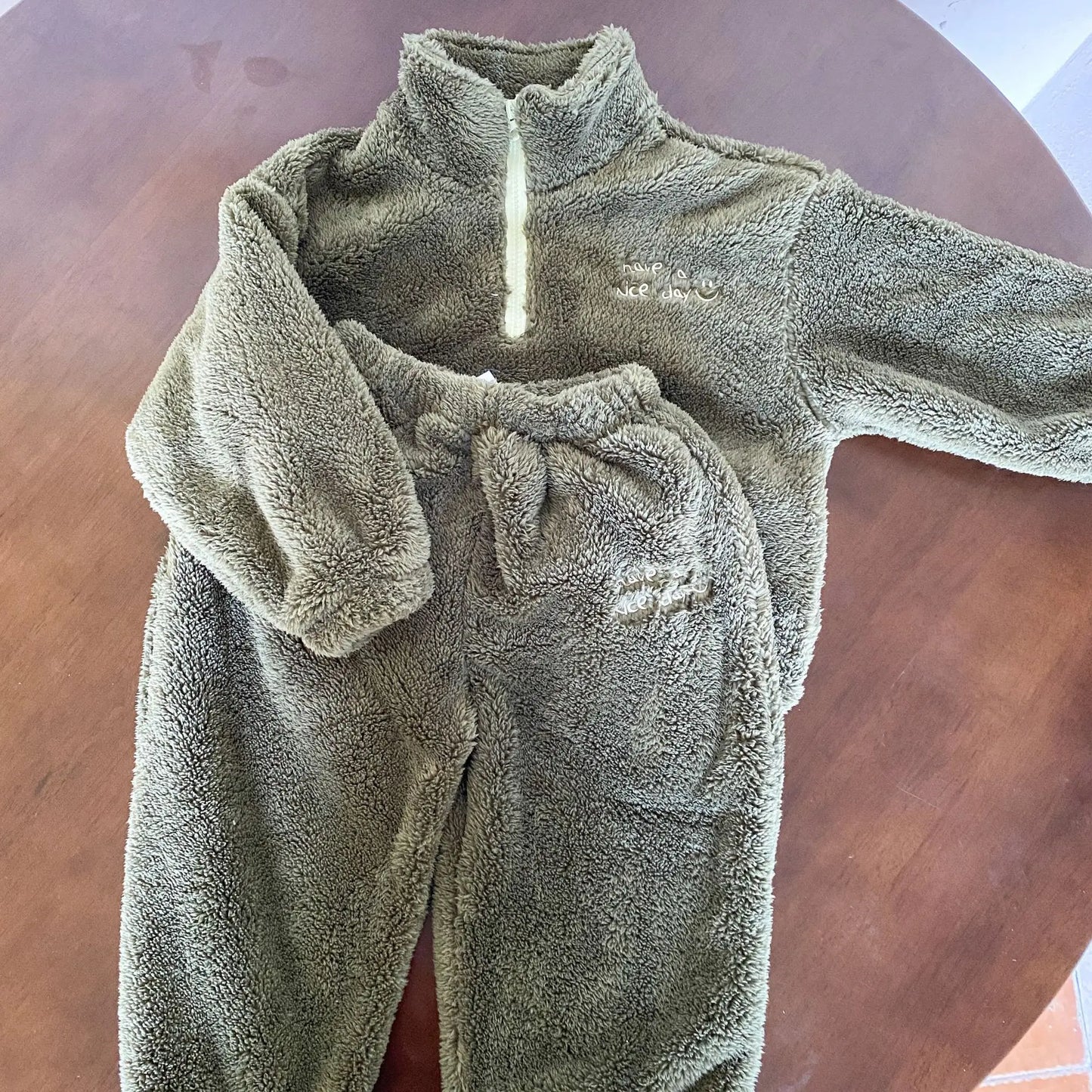 長袖パジャマ キッズセットアップ 2点セット フリースフランネル防寒長袖パジャマセット【mh0007784】