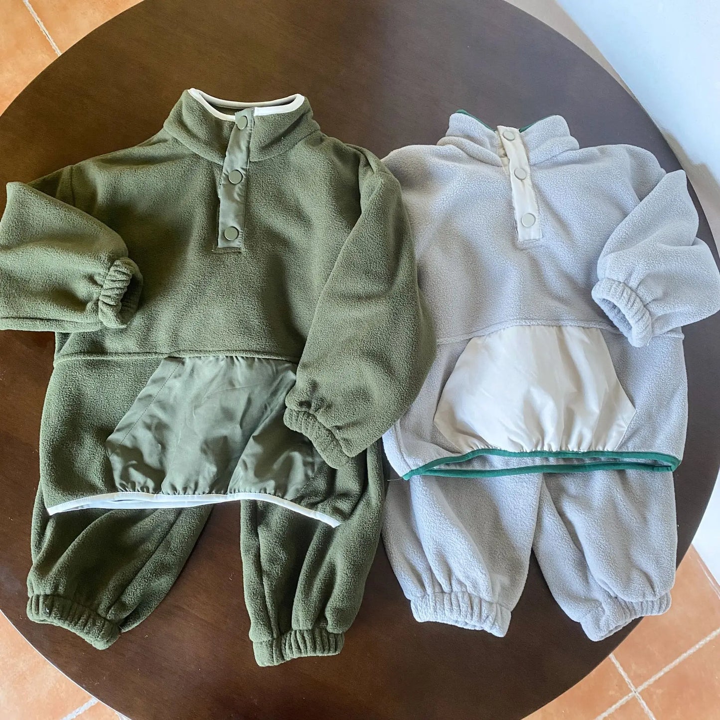 長袖セットアップ キッズセットアップ 2点セット フリース長袖プルオーバー+ロングパンツ【mh0007805】