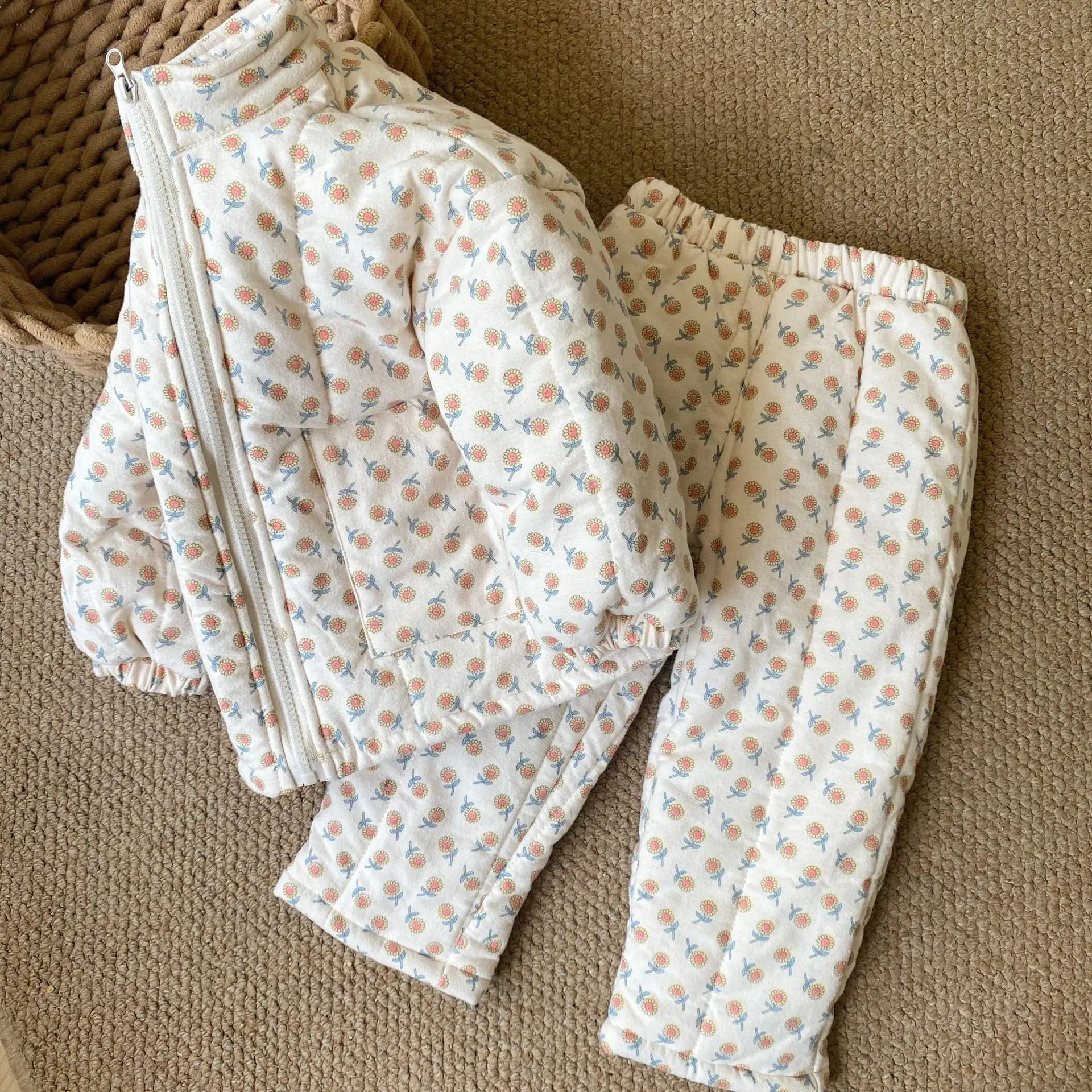 長袖セットアップ キッズセットアップ 2点セット 裏フリースジップアップジャケット+ロングパンツ 長袖パジャマセット ルームウェア【mh0007845】