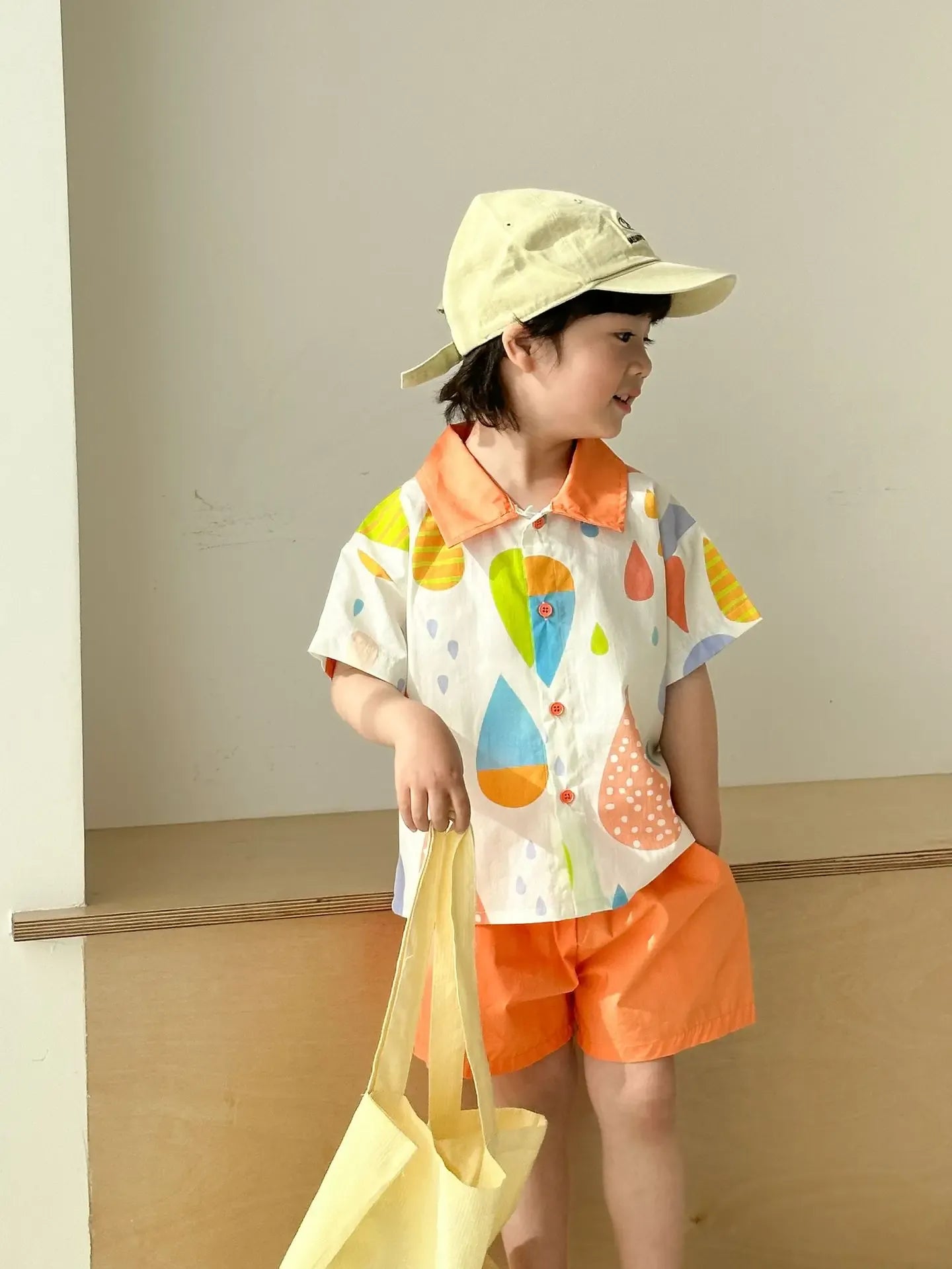 半袖セットアップ キッズワンピース/セットアップ 2点セット カラフルバルーンプリントフラワー襟ノースリーブワンピース/半袖シャツ+ショートパンツ リンクコーデ 兄弟姉妹 お揃いコーデ【mh0008873】