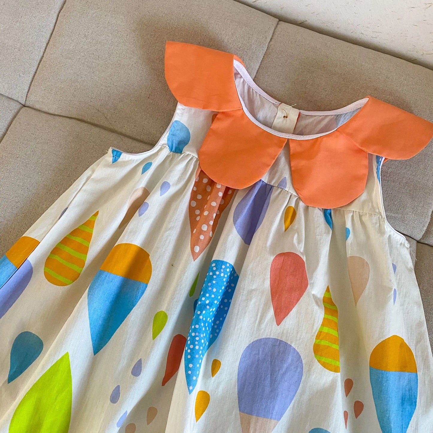 半袖セットアップ キッズワンピース/セットアップ 2点セット カラフルバルーンプリントフラワー襟ノースリーブワンピース/半袖シャツ+ショートパンツ リンクコーデ 兄弟姉妹 お揃いコーデ【mh0008873】