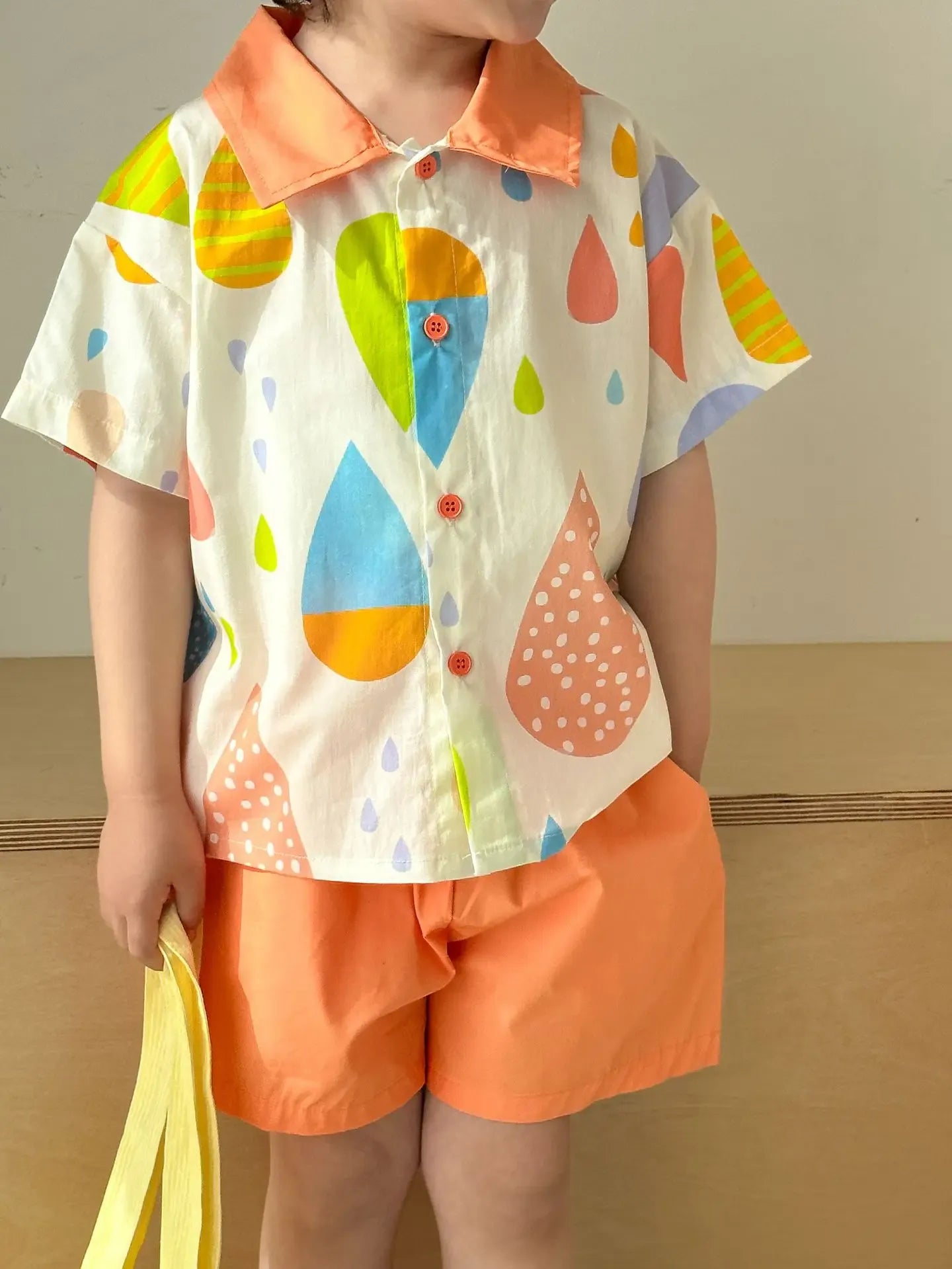 半袖セットアップ キッズワンピース/セットアップ 2点セット カラフルバルーンプリントフラワー襟ノースリーブワンピース/半袖シャツ+ショートパンツ リンクコーデ 兄弟姉妹 お揃いコーデ【mh0008873】