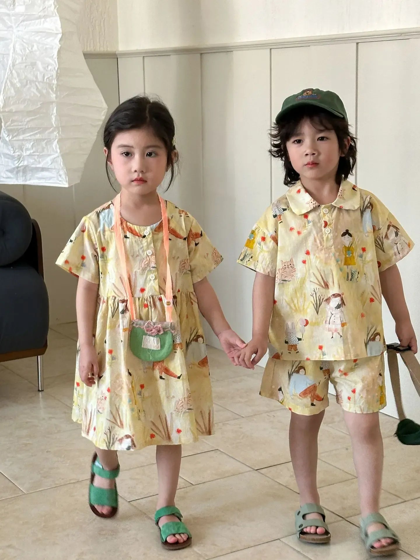 長袖セットアップ キッズワンピース/セットアップ 2点セット プリント柄半袖ワンピース/半袖シャツ+ショートパンツ リンクコーデ 兄弟姉妹 お揃いコーデ【mh0008874】