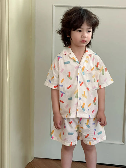 半袖セットアップ キッズワンピース/セットアップ 2点セット カラフル幾何学プリント柄半袖シャツワンピース/半袖シャツ+ショートパンツ リンクコーデ 兄弟姉妹 お揃いコーデ【mh0008877】