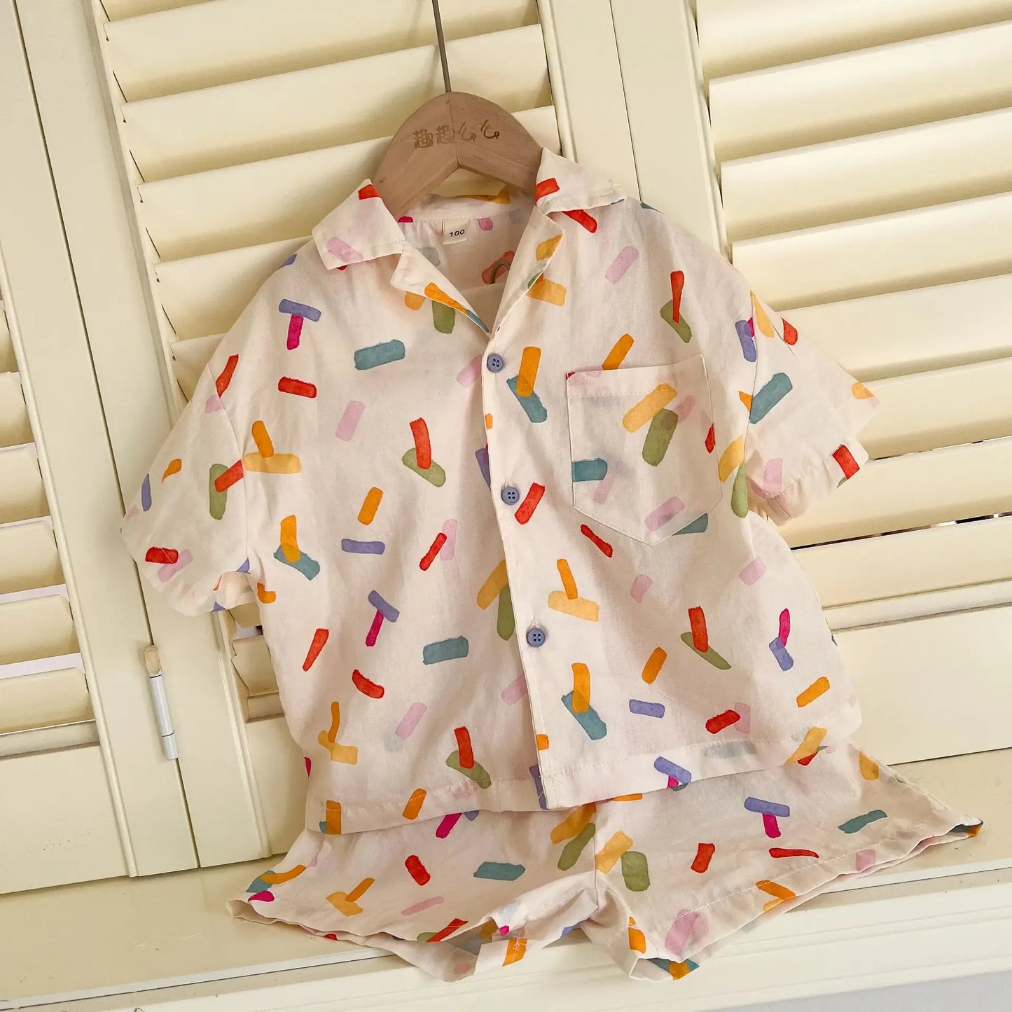 半袖セットアップ キッズワンピース/セットアップ 2点セット カラフル幾何学プリント柄半袖シャツワンピース/半袖シャツ+ショートパンツ リンクコーデ 兄弟姉妹 お揃いコーデ【mh0008877】