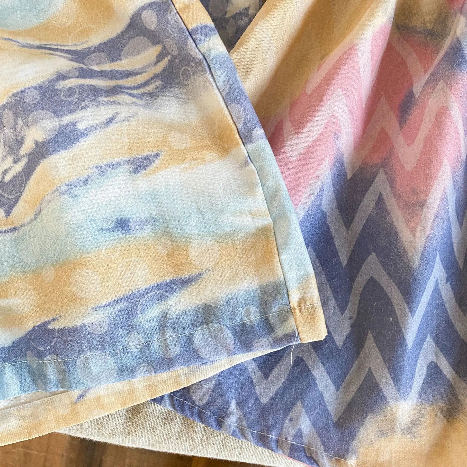 半袖セットアップ キッズワンピース/セットアップ 2点セット カラフルプリントノースリーブワンピース/半袖シャツ+ショートパンツ リンクコーデ 兄弟姉妹 お揃いコーデ【mh0008879】