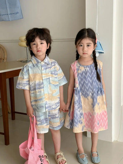 半袖セットアップ キッズワンピース/セットアップ 2点セット カラフルプリントノースリーブワンピース/半袖シャツ+ショートパンツ リンクコーデ 兄弟姉妹 お揃いコーデ【mh0008879】