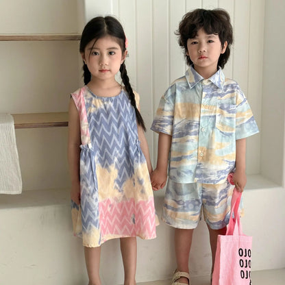 半袖セットアップ キッズワンピース/セットアップ 2点セット カラフルプリントノースリーブワンピース/半袖シャツ+ショートパンツ リンクコーデ 兄弟姉妹 お揃いコーデ【mh0008879】