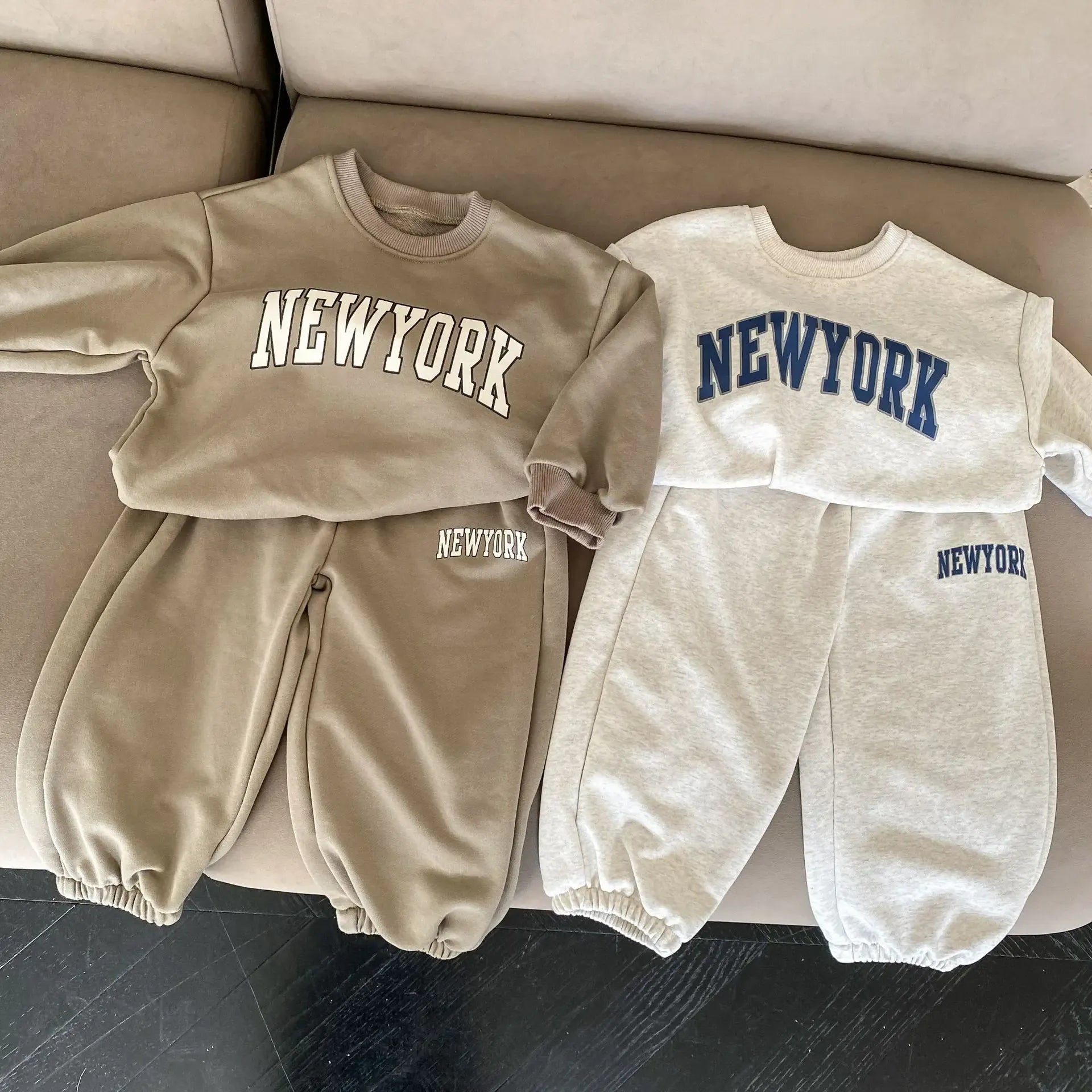 長袖セットアップ キッズトップス レターロゴプリント長袖スウェットシャツトレーナー 3カラー【mh0006847】