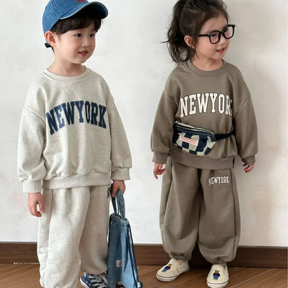 長袖セットアップ キッズトップス レターロゴプリント長袖スウェットシャツトレーナー 3カラー【mh0006847】