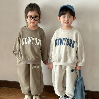 長袖セットアップ キッズトップス レターロゴプリント長袖スウェットシャツトレーナー 3カラー【mh0006847】