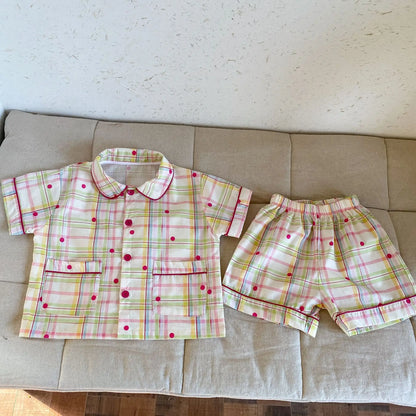 半袖セットアップ color B / 18M (80) キッズパジャマセット チェック/宇宙プリント 半袖シャツ+ショートパンツ【mh0008871】