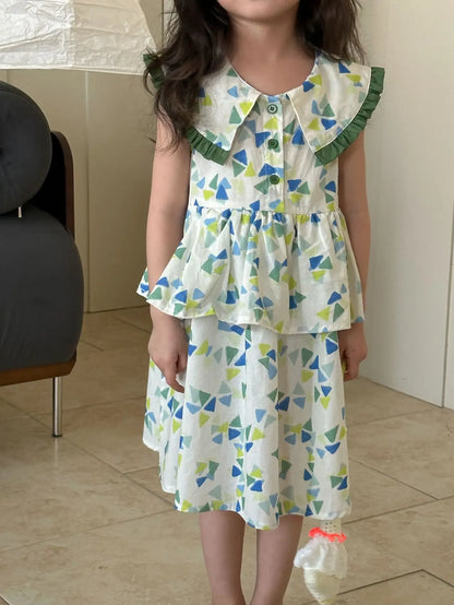 半袖セットアップ dress / 18M (80) キッズワンピース/セットアップ 2点セット 幾何学プリントビッグフリル襟ペプラムノースリーブワンピース/半袖シャツ+ショートパンツ リンクコーデ 兄弟姉妹 お揃いコーデ【mh0008872】