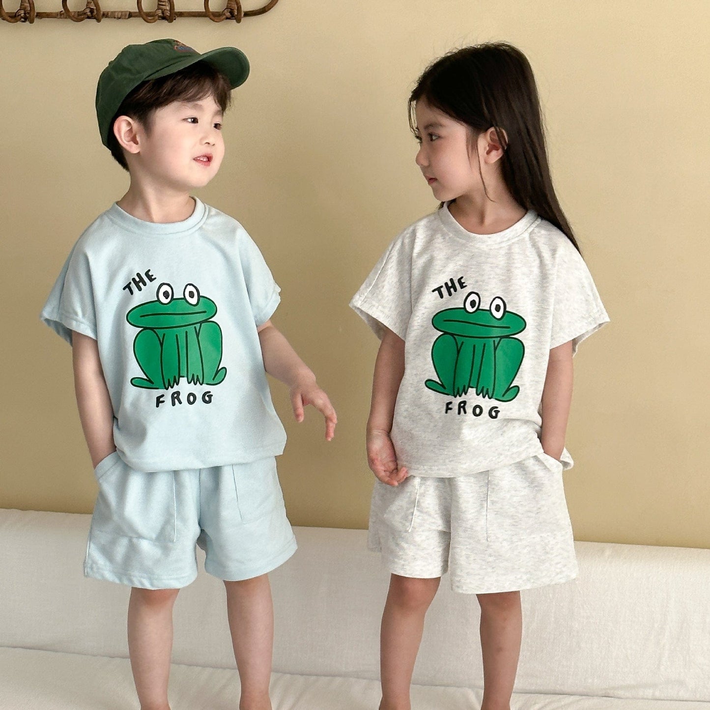 半袖セットアップ カエルFrogプリント半袖Tシャツ+ショートパンツセットアップ 2点セット【mh0009837】
