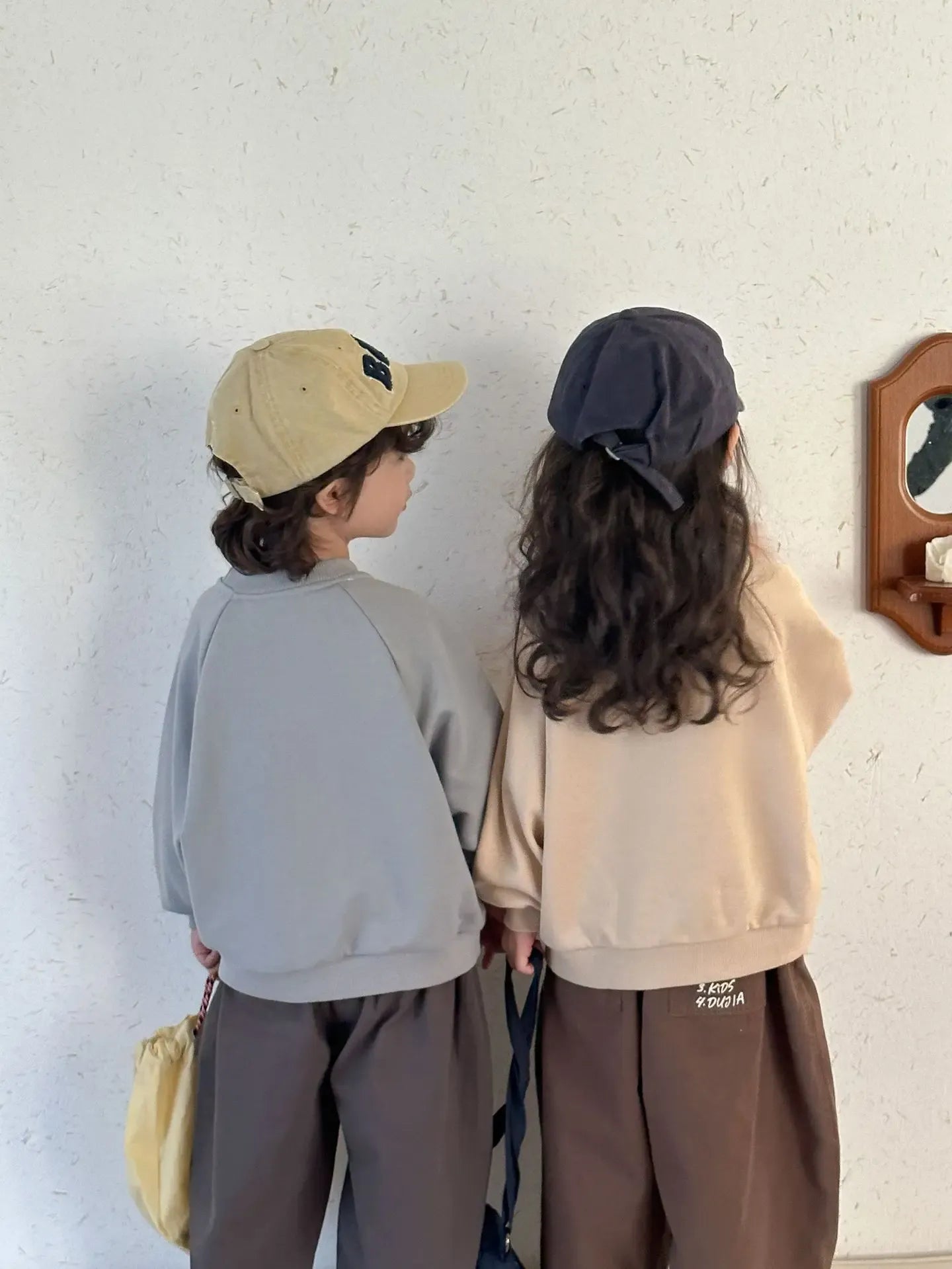 トレーナー・フーディ キッズトップス レターロゴハートプリント長袖スウェットシャツ【mh0008822】