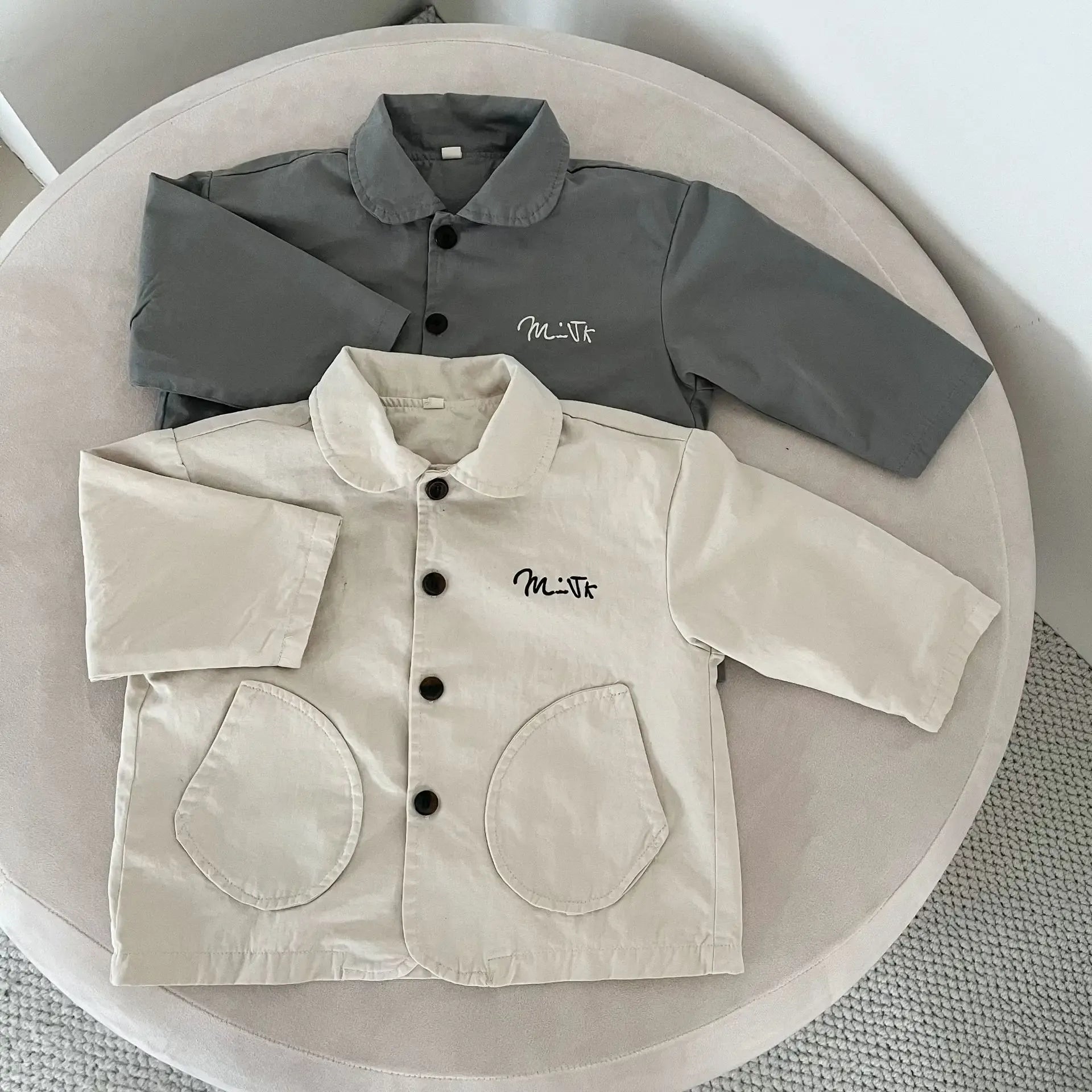 ショートコート・ジャケット・ジャンパー キッズアウター ロゴワンポイント襟付きスプリングコートジャケット【mh0008826】