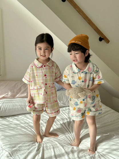 半袖セットアップ キッズパジャマセット チェック/宇宙プリント 半袖シャツ+ショートパンツ【mh0008871】