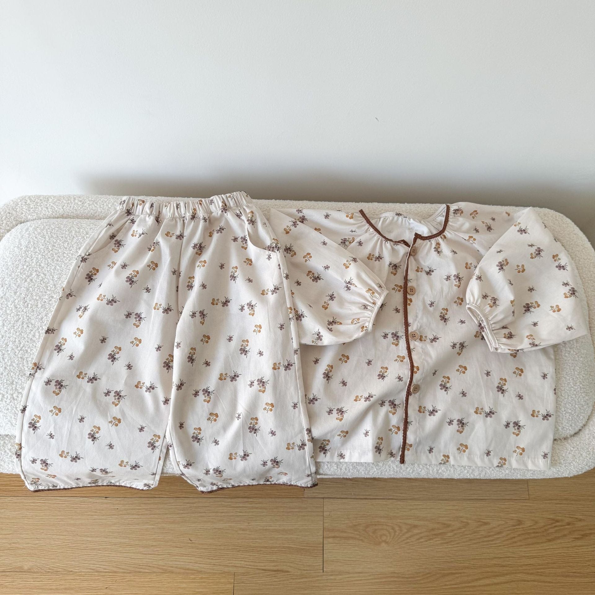 長袖パジャマ フラワープリント前あき長袖ガールズパジャマセット【mh0010479】