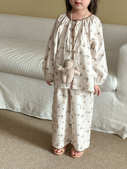 長袖パジャマ フラワープリント前あき長袖ガールズパジャマセット【mh0010479】