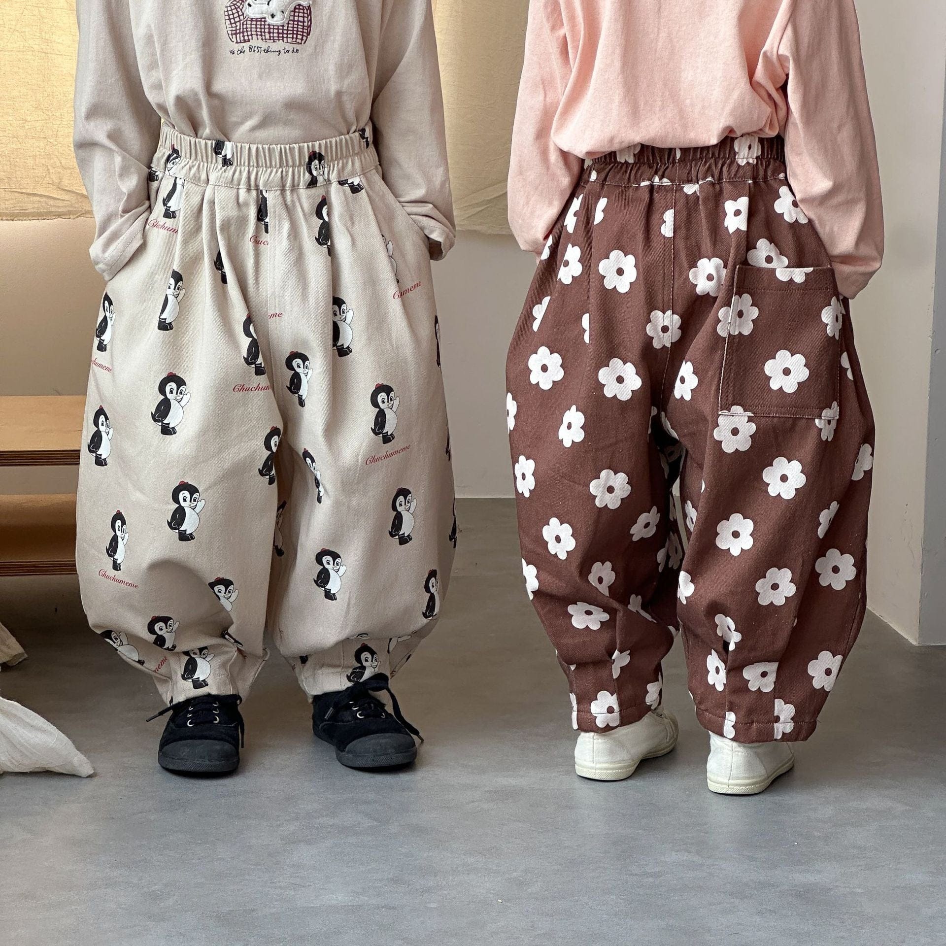 ロングパンツ・スウェットパンツ ペンギン/フラワープリントロングルーズタックパンツ【mh0010496】