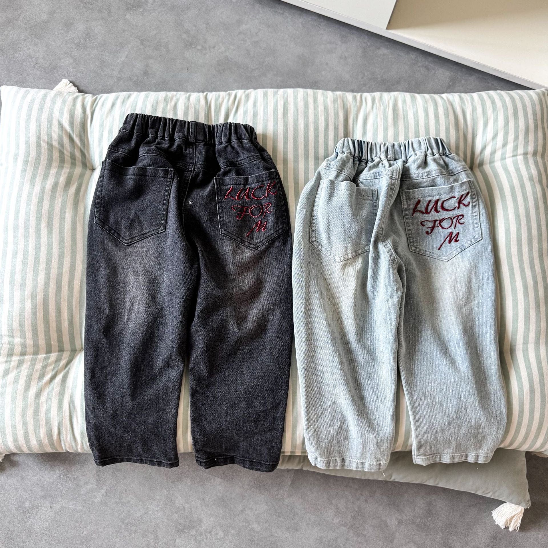 デニムパンツ ポケットロゴデニムルーズパンツジーンズ【mh0010498】