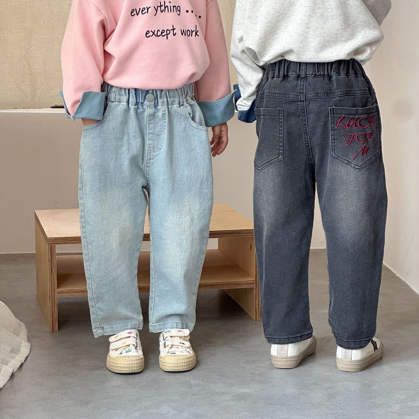 デニムパンツ ポケットロゴデニムルーズパンツジーンズ【mh0010498】