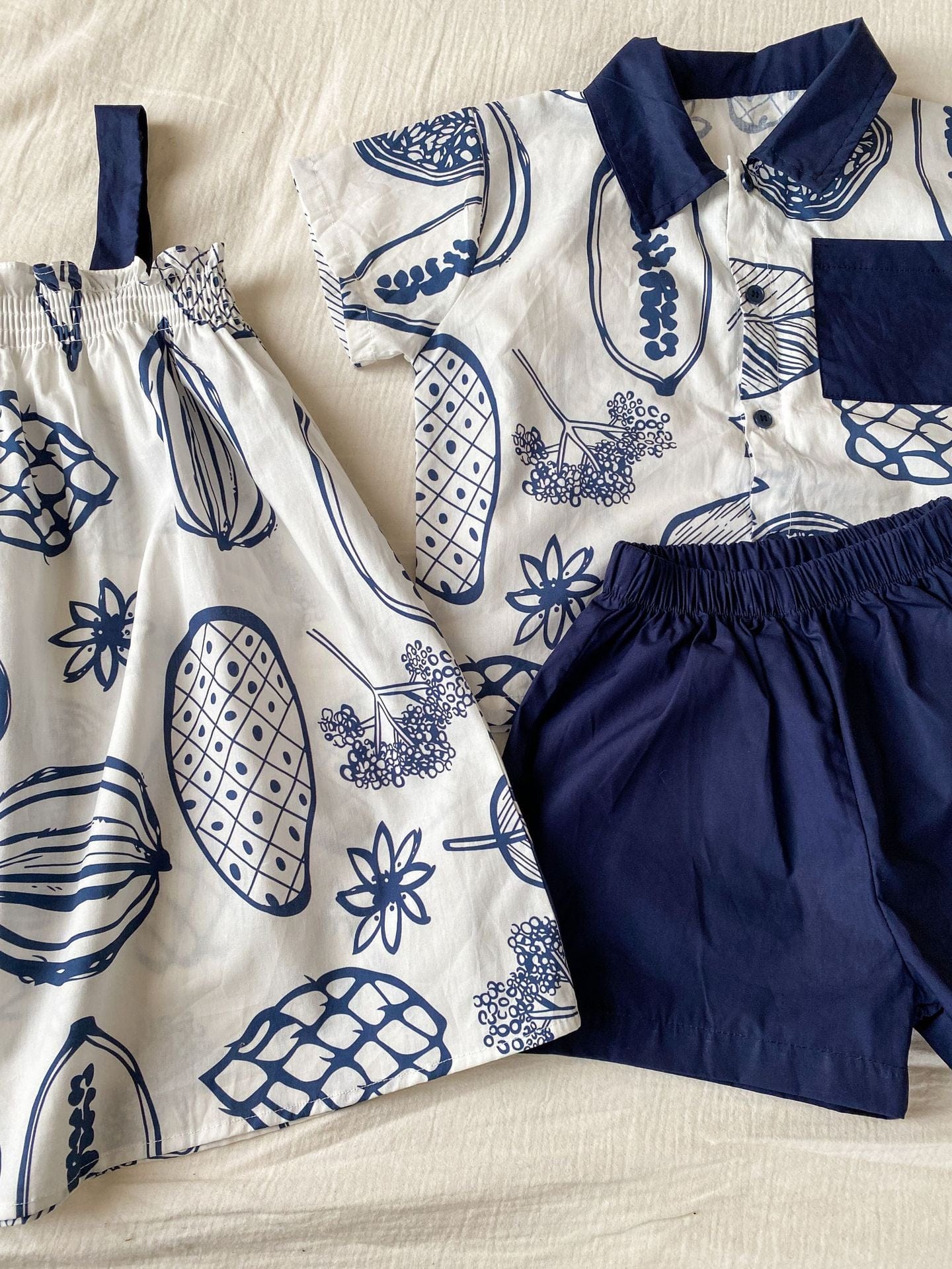 半袖セットアップ ボタニカルフルーツプリント ボーイズ半袖シャツ+ショートパンツ/ガールズノースリーブワンピース リンクコーデ 兄弟姉妹 お揃いコーデ【mh0010975】