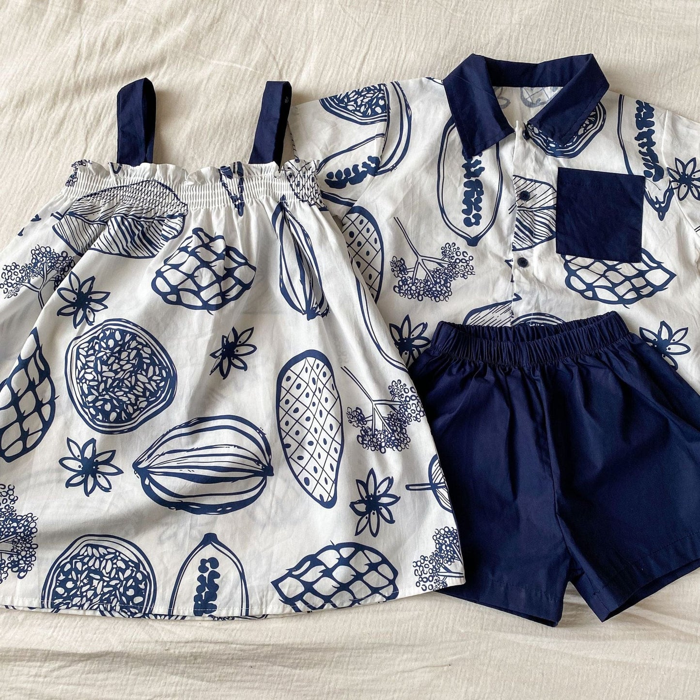 半袖セットアップ ボタニカルフルーツプリント ボーイズ半袖シャツ+ショートパンツ/ガールズノースリーブワンピース リンクコーデ 兄弟姉妹 お揃いコーデ【mh0010975】