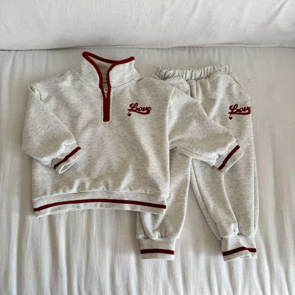 長袖セットアップ White Gray / 80cm LOVE刺繍ハーフジップスウェットセットアップ 2点セット【mh0011251】