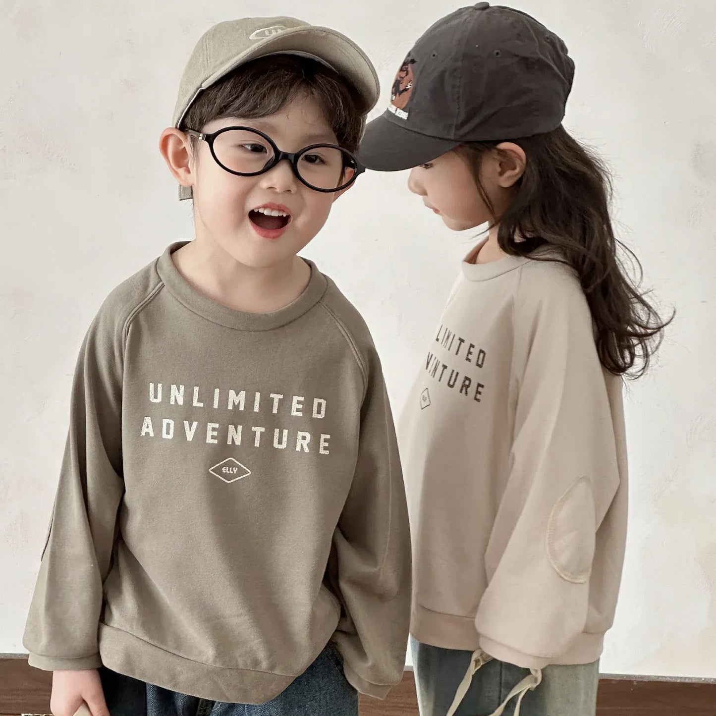 長袖Tシャツ キッズトップス レターロゴプリント長袖スウェットシャツ【mh0008061】