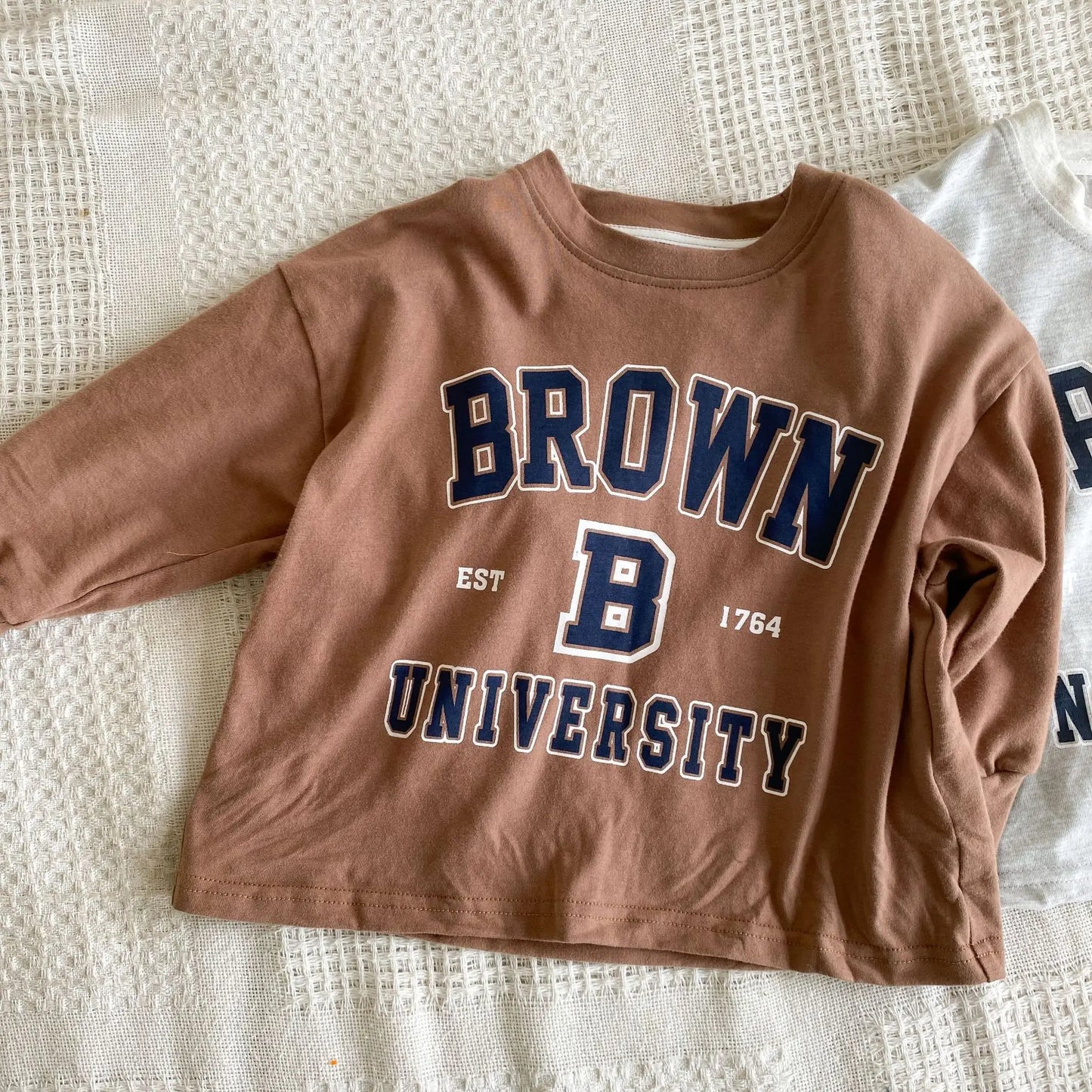 長袖Tシャツ キッズトップス 長袖アメカジプリントTシャツ レターロゴ2カラー【mh0006687】